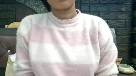 dollmeenu online show from November 8, 2025, 6:07 pm