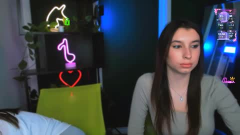 dolly_sunshine online show from April 3, 2026, 11:30 am