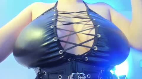 Call me Zoe  online show from March 23, 2026, 11:47 am