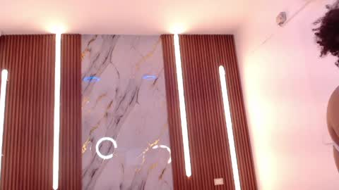 domenica online show from April 7, 2026, 1:00 pm