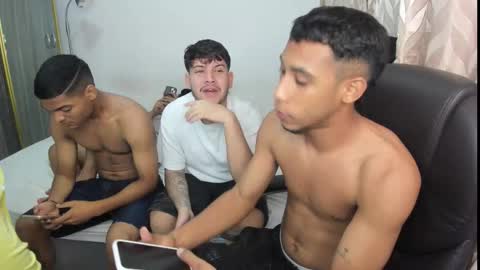 Snapshot of domi_master chatting on September 18, 2025, 5:20 am MASTER online show from September 18, 2025, 5:20 am