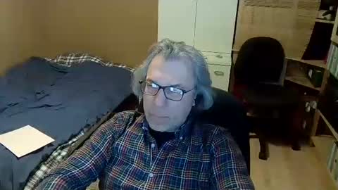 domiande online show from January 6, 2025, 9:08 am