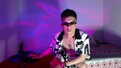 DOMINIC AND ANDREW online show from May 27, 2026, 6:43 am
