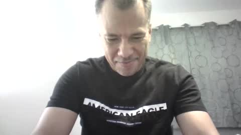 luis online show from January 2, 2025, 4:41 am