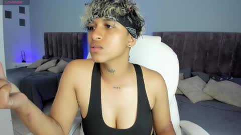 Dominick  online show from January 19, 2025, 2:04 am