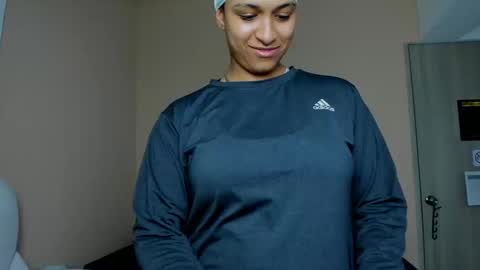 Dominick  online show from September 13, 2025, 4:34 am