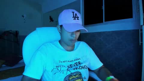 Dominick  online show from October 14, 2025, 4:57 am