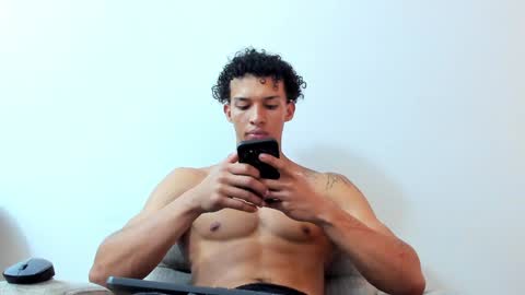 Snapshot of dominick_star chatting on December 13, 2024, 7:15 am Dominick Star online show from December 13, 2024, 7:15 am