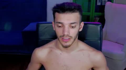 dominicvalente online show from November 1, 2025, 3:36 pm