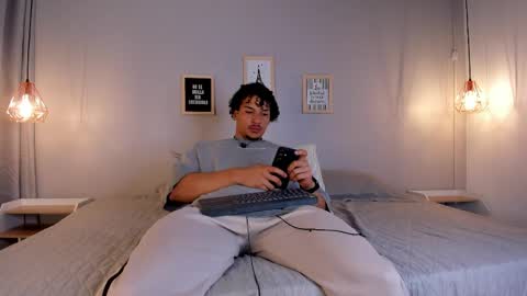 Dominik Drake online show from May 20, 2026, 12:00 pm