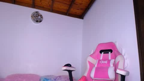   online show from March 22, 2026, 11:13 am