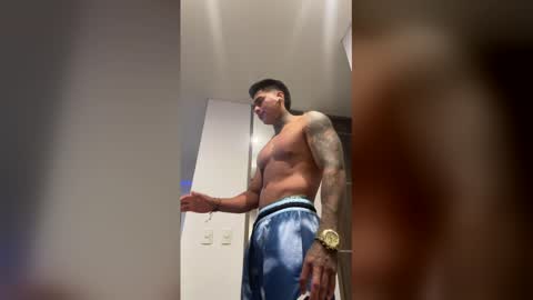 Only fans Ronnie col---InstaRonniecolleman  online show from March 7, 2026, 1:24 am