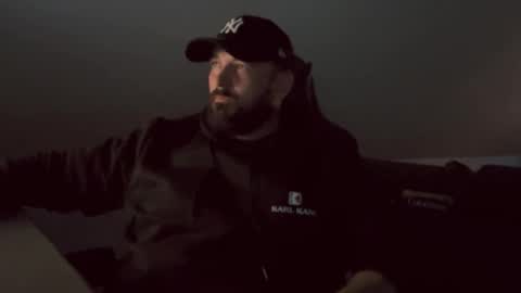 donchriiis online show from November 21, 2025, 10:52 pm