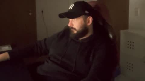 donchriiis online show from February 25, 2026, 10:03 am