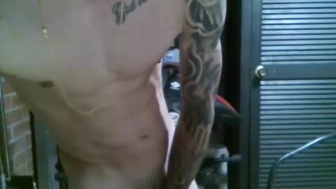 Snapshot of dondoscientos chatting on November 23, 2025, 4:01 am dondoscientos online show from November 23, 2025, 4:01 am