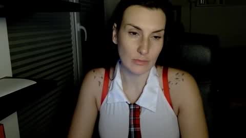 DonnaLive online show from February 4, 2026, 10:26 pm