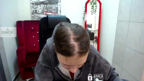 Sia online show from April 27, 2026, 12:14 pm