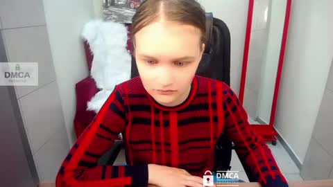 Snapshot of donnasia chatting on June 21, 2026, 5:54 am Sia online show from June 21, 2026, 5:54 am