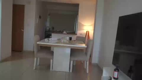 Donatella online show from October 24, 2025, 12:12 pm