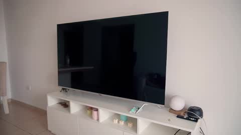 Donatella online show from April 16, 2026, 12:06 pm