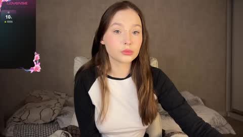 Snapshot of dontoch chatting on February 22, 2025, 7:47 pm Stacy online show from February 22, 2025, 7:47 pm