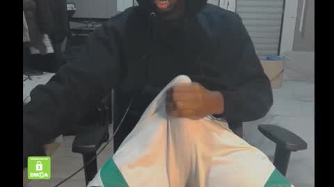 doomdrag3 online show from March 28, 2026, 9:47 pm