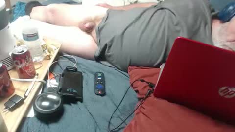 Snapshot of doouugcumming chatting on April 7, 2026, 5:30 am cummingdoouug online show from April 7, 2026, 5:30 am