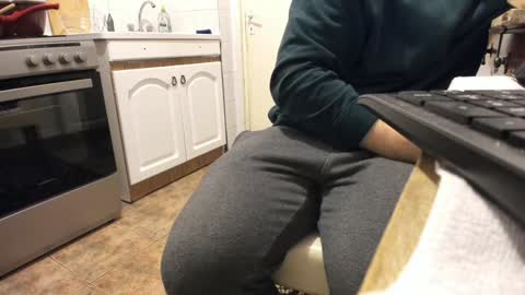 menu  below online show from December 5, 2024, 7:38 pm