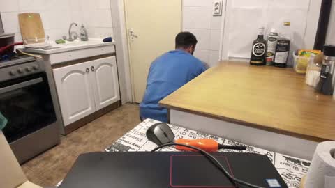 menu  below online show from December 13, 2024, 10:45 pm