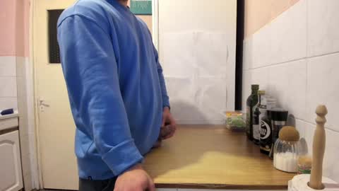 menu  below online show from December 23, 2024, 12:19 pm