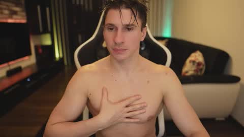 Snapshot of dorianreyes chatting on January 31, 2026, 11:47 pm Dorian Reyes online show from January 31, 2026, 11:47 pm