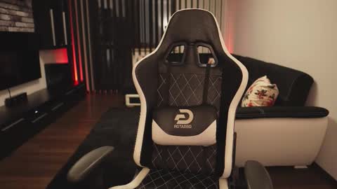 Snapshot of dorianreyes chatting on February 8, 2026, 1:20 am Dorian Reyes online show from February 8, 2026, 1:20 am