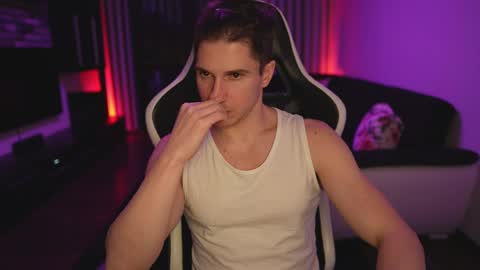 Dorian Reyes online show from March 29, 2026, 11:05 pm