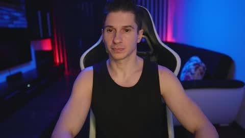 Dorian Reyes online show from April 1, 2026, 12:33 am