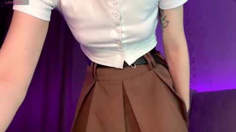 Snapshot of dorielathern chatting on February 12, 2026, 8:59 pm Dori online show from February 12, 2026, 8:59 pm