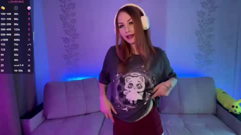 Snapshot of dorielathern chatting on February 28, 2026, 5:36 pm Dori online show from February 28, 2026, 5:36 pm