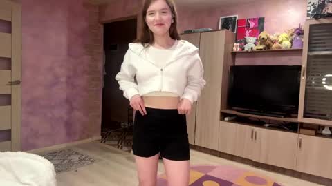 Snapshot of dorotameow chatting on April 14, 2026, 7:09 pm Dorota online show from April 14, 2026, 7:09 pm