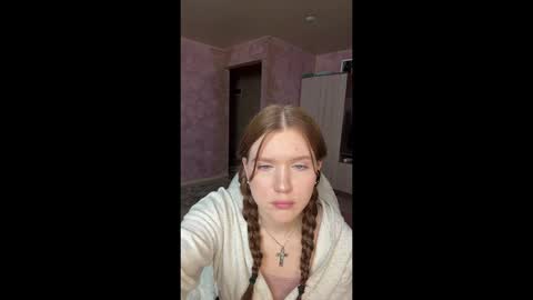 Snapshot of dorotameow chatting on April 18, 2026, 7:58 pm Dorota online show from April 18, 2026, 7:58 pm