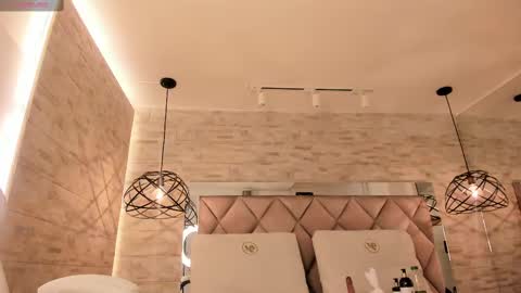  DOROTHY online show from February 11, 2025, 3:40 am