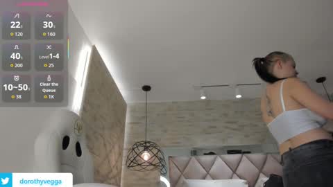  DOROTHY online show from September 17, 2025, 3:52 am