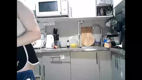 Dorrie Ann online show from October 19, 2025, 5:41 am