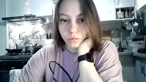 Dorrie Ann online show from December 20, 2025, 5:31 pm