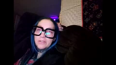 dosedgirl online show from December 26, 2024, 6:09 am