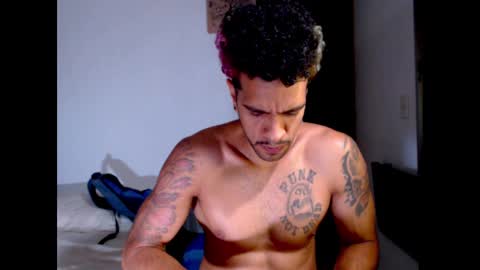 Snapshot of dostoyrodia_34 chatting on January 31, 2025, 12:39 am will online show from January 31, 2025, 12:39 am