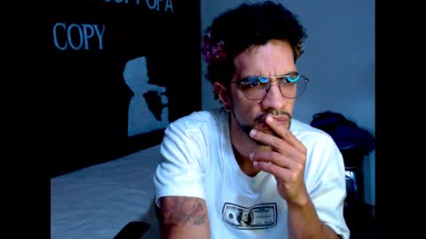 Snapshot of dostoyrodia_34 chatting on February 7, 2025, 12:09 am will online show from February 7, 2025, 12:09 am