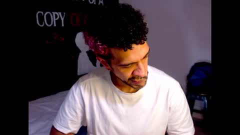 Snapshot of dostoyrodia_34 chatting on February 9, 2025, 9:49 pm will online show from February 9, 2025, 9:49 pm