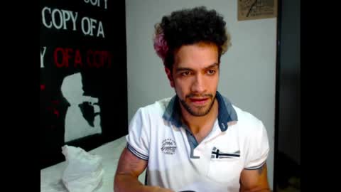 Snapshot of dostoyrodia_34 chatting on February 12, 2025, 4:12 am will online show from February 12, 2025, 4:12 am