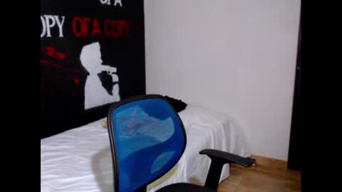 Snapshot of dostoyrodia_34 chatting on February 20, 2025, 8:47 pm will online show from February 20, 2025, 8:47 pm