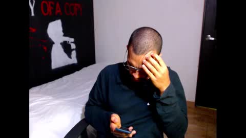 Snapshot of dostoyrodia_34 chatting on February 23, 2025, 11:25 pm will online show from February 23, 2025, 11:25 pm