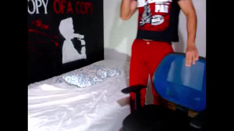 Snapshot of dostoyrodia_34 chatting on March 1, 2025, 2:59 am will online show from March 1, 2025, 2:59 am